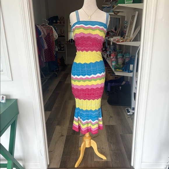 🌷MILLY Mermaid Chevron Maxi Dress - Picture 2 of 6